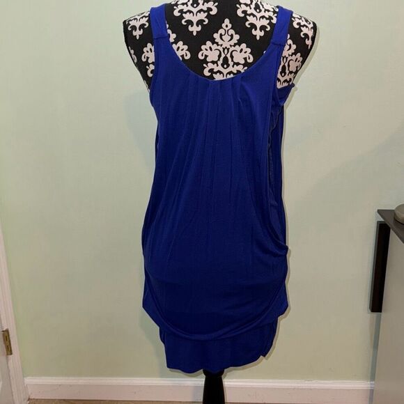 Romeo and Juliet couture blue dress it has a sequin flower on the left strap of - Picture 3 of 6